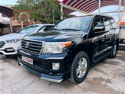 تۆیۆتا لاند کروزەر